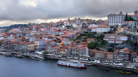 Banks of the River Douro
