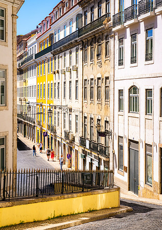 Looking at typical Lisbon buildings